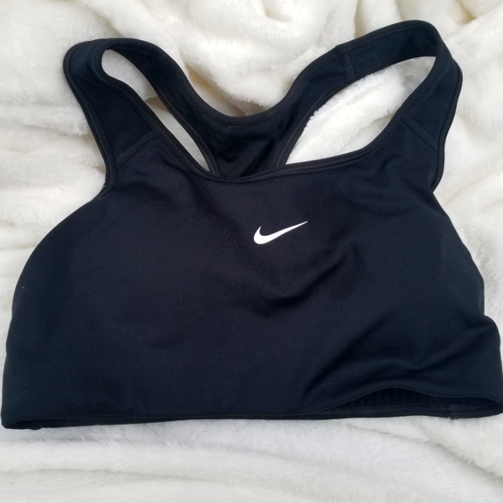 Black Nike sports bra